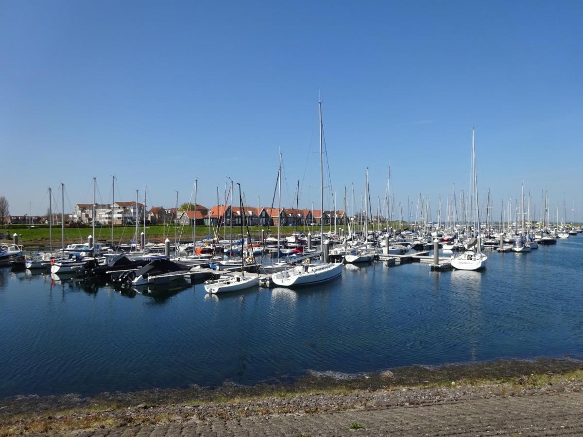 Holiday home Chezeehoeve -