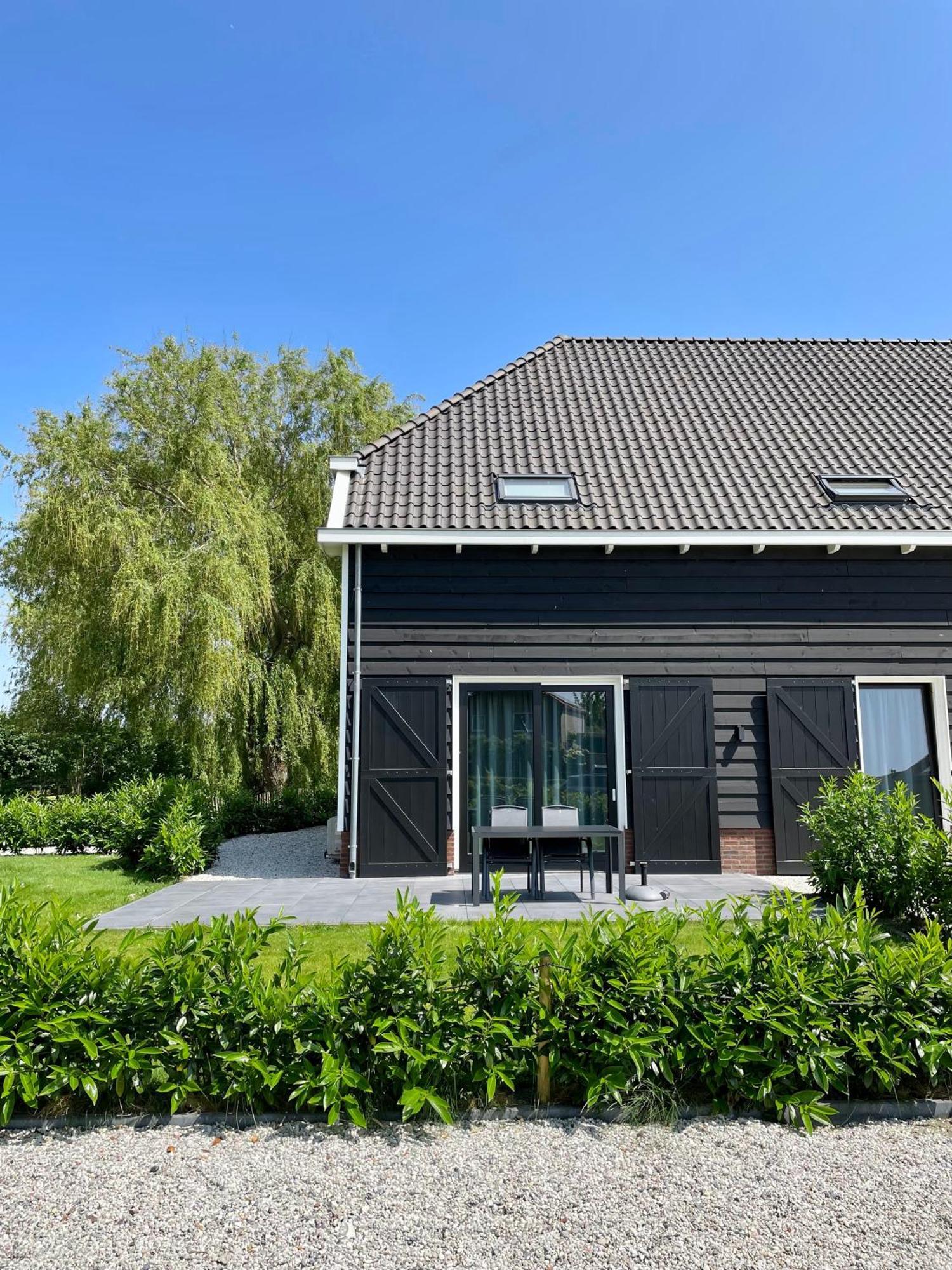 Chezeehoeve - Holiday home Wemeldinge